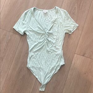 Le Lis Light Green Bodysuit